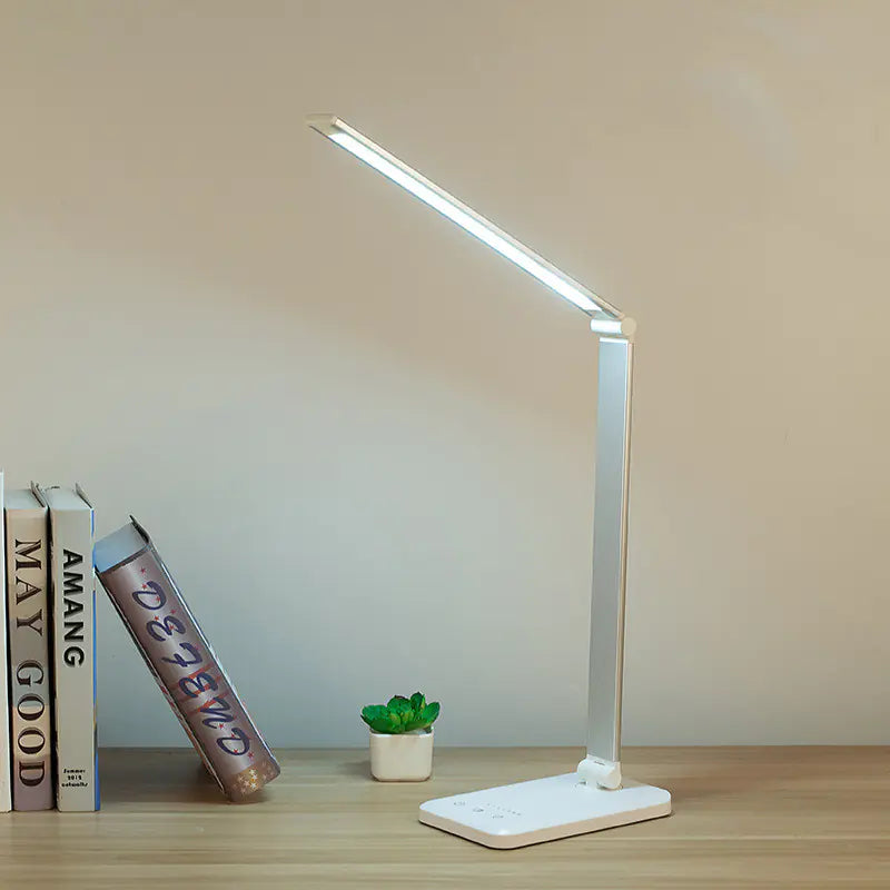 Lampe de Bureau LED Ajustable à 5 Niveaux